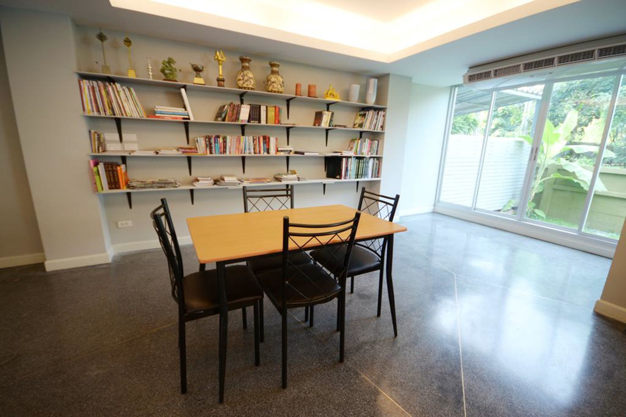 Resortel Lat Phrao 91 Bangkok Exterior foto